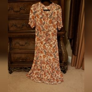 Knox Rose Maxi Dress Size Small